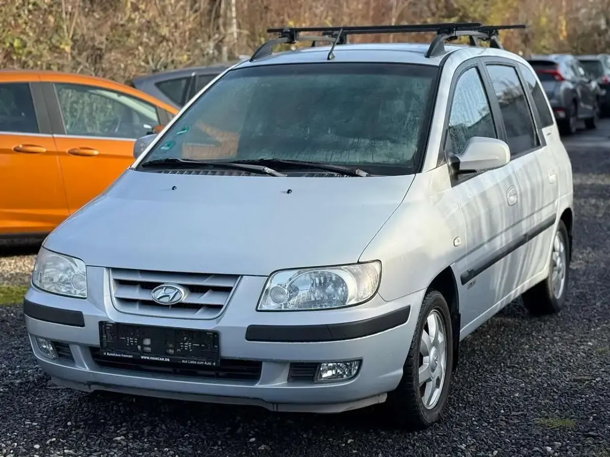 Gebraucht Hyundai Matrix Edition+ 103 PS (75 kW) 2004 Silber Van / Kleinbus