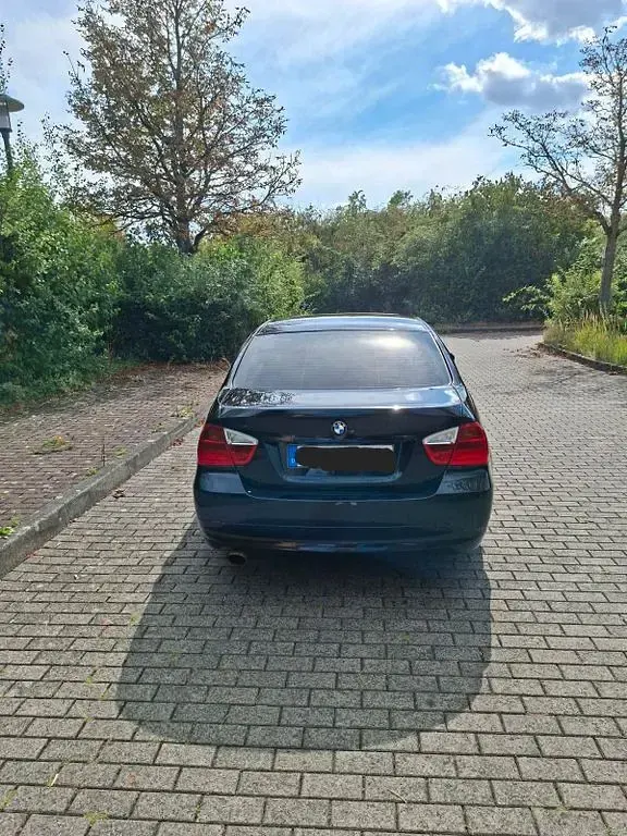 Gebraucht BMW 318 Performance 129 PS (94 kW) 2007 Schwarz Limousine