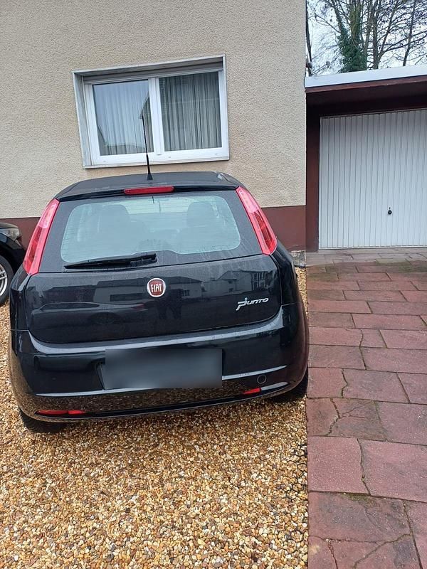 Gebraucht Fiat Punto 77 PS (56 kW) 2008 Schwarz Kleinwagen
