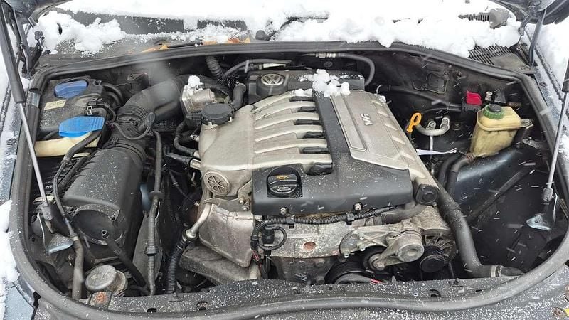 Gebraucht VW Touareg 241 PS (177 kW) 2005 Grau SUV