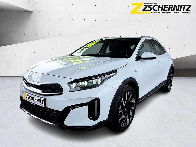 Neu Kia XCeed Vision 120 PS (88 kW) 2025 (wd) cararraweiss SUV
