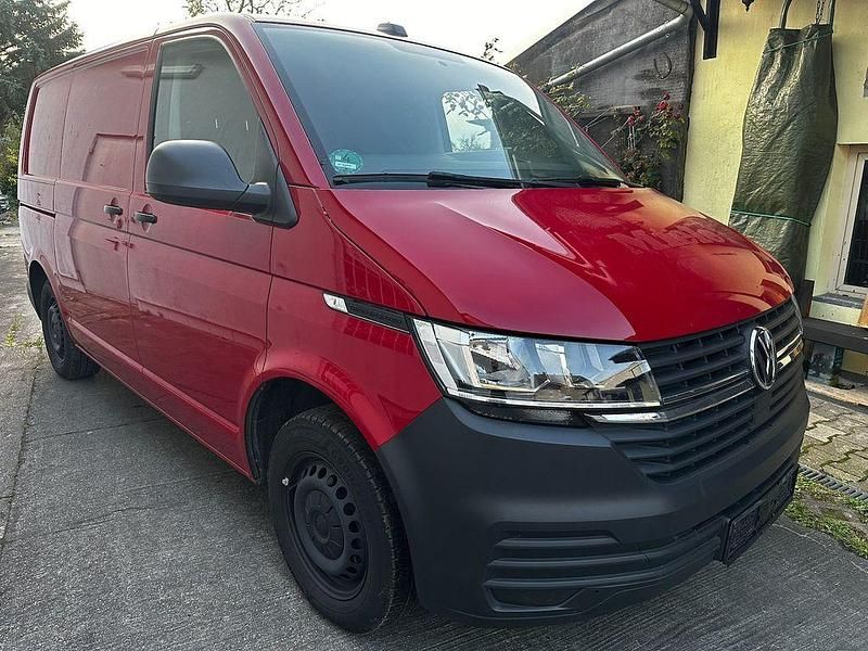 Rot Gebraucht 2022 VW Transporter Van | 19.999 € (Superpreis) - Bild 1/4