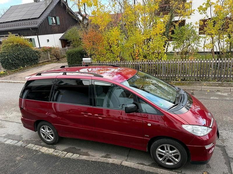 Rot Gebraucht 2006 Toyota Previa Van / Kleinbus | 6.450 € - Bild 1/4