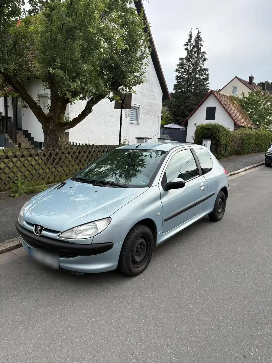 Gebraucht Peugeot 206 60 PS (44 kW) 2002 Blau Kleinwagen