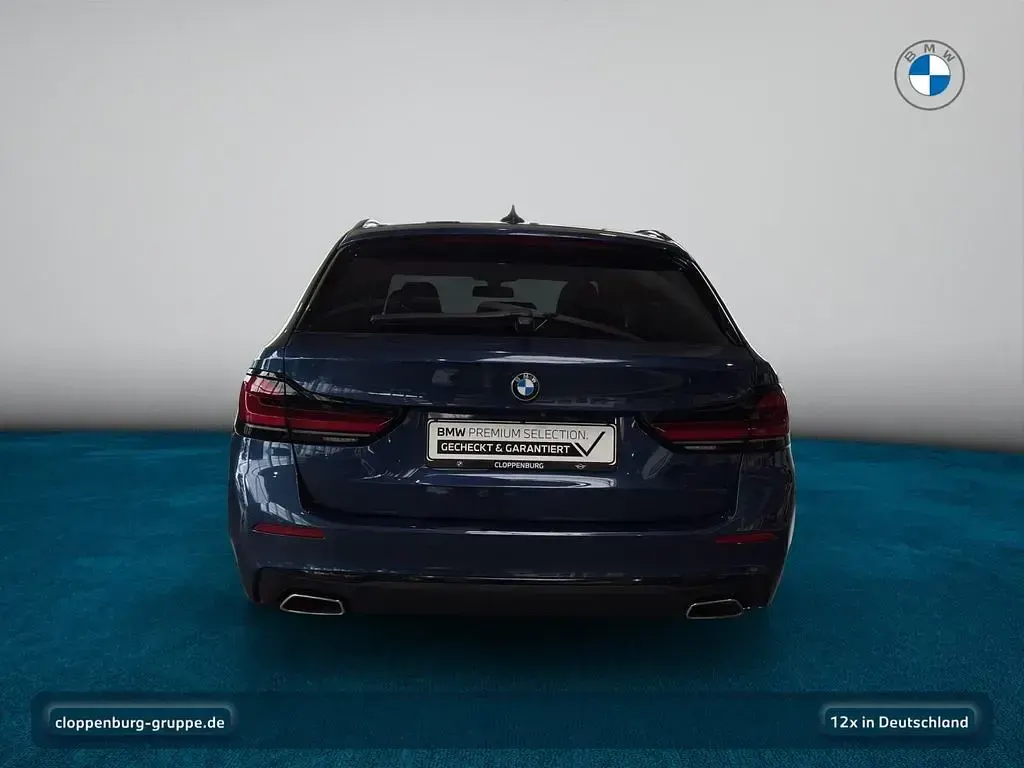 Gebraucht BMW 520 Performance 190 PS (139 kW) 2023 Blau Kombi
