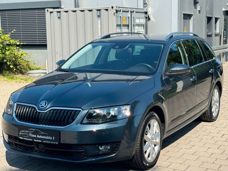 Grau Gebraucht 2015 Skoda Octavia Elegance Kombi | 15.990 € (Fairer Preis) - Bild 1/4