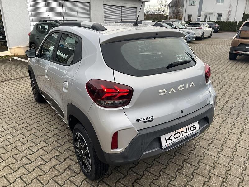 Gebraucht Dacia Spring Essentiel 19 kW (26 PS) 2023 Lightninggrau Kleinwagen