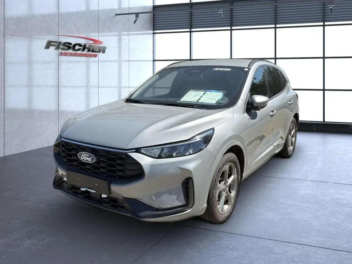 Gebraucht Ford Kuga ST-Line 186 PS (136 kW) 2025 Silber SUV