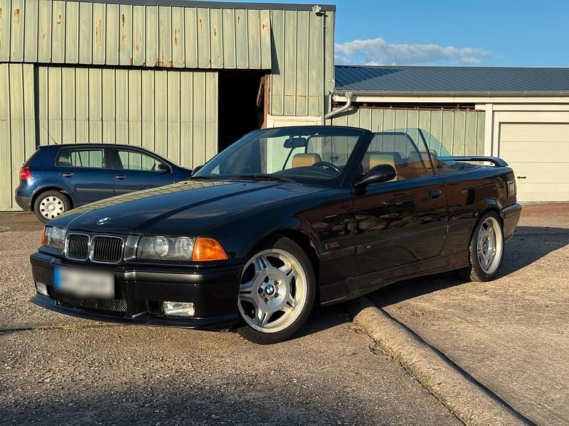 Schwarz Gebraucht 1994 BMW M3 Cabriolet Cabrio | 35.950 € - Bild 1/4