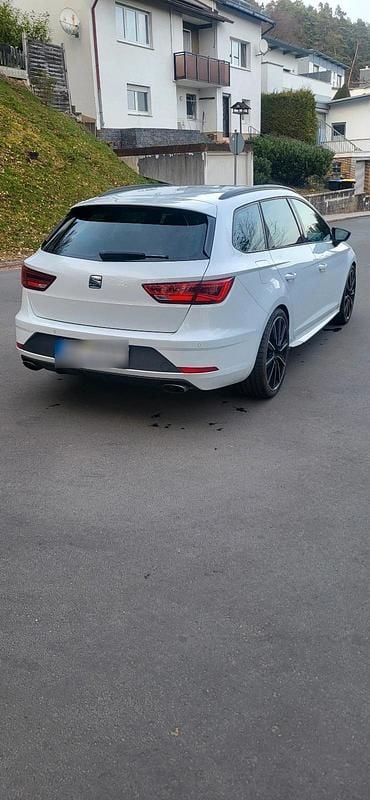 Gebraucht Seat Leon CUPRA 300 PS (220 kW) 2017 Weiß Kombi