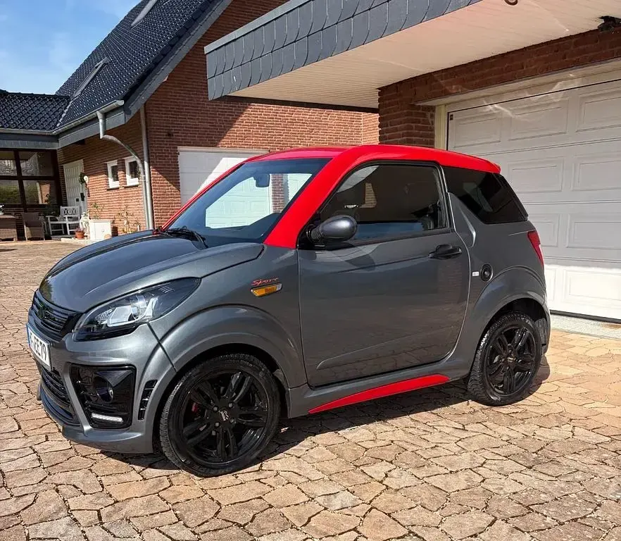 Gebraucht Ligier JS50 2019 Schwarz Kleinwagen