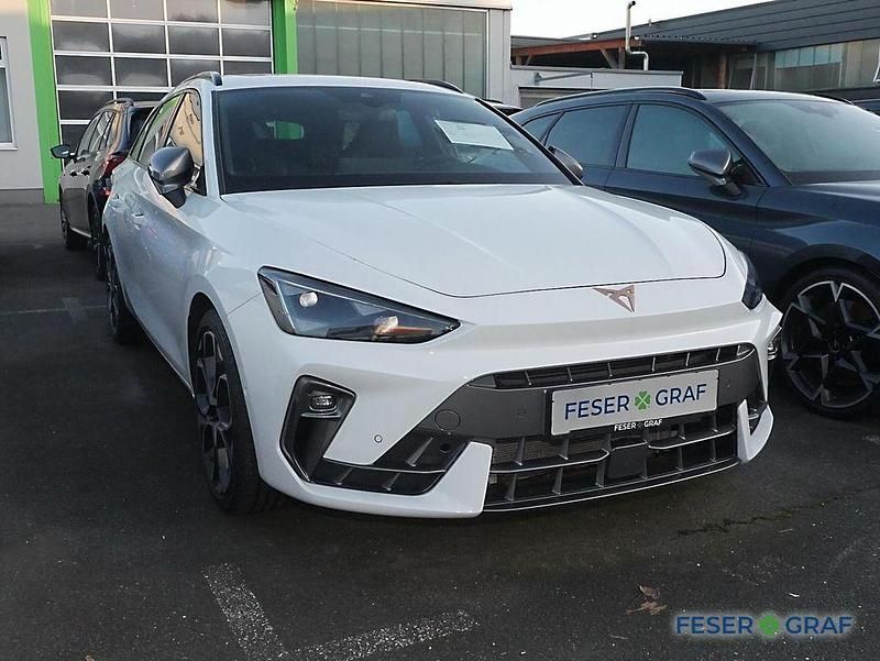 Gebraucht Cupra Leon 150 PS (110 kW) 2025 Nevada weiss Kombi