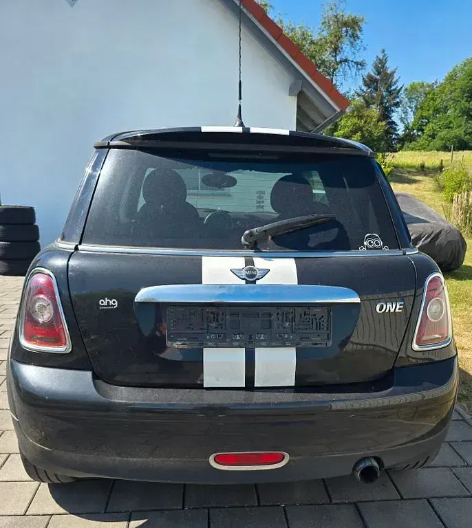 Gebraucht Mini ONE 95 PS (69 kW) 2009 Schwarz Kleinwagen