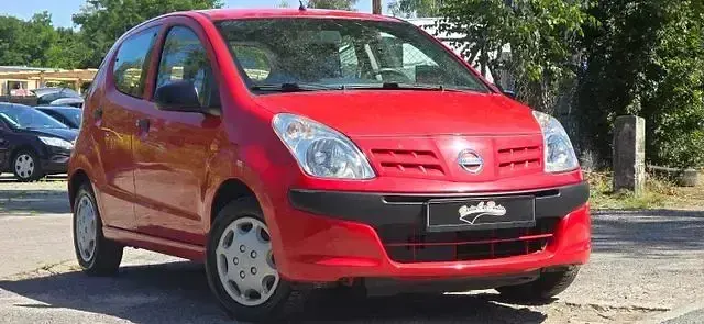 Gebraucht Nissan Pixo 68 PS (50 kW) 2010 Rot Kleinwagen