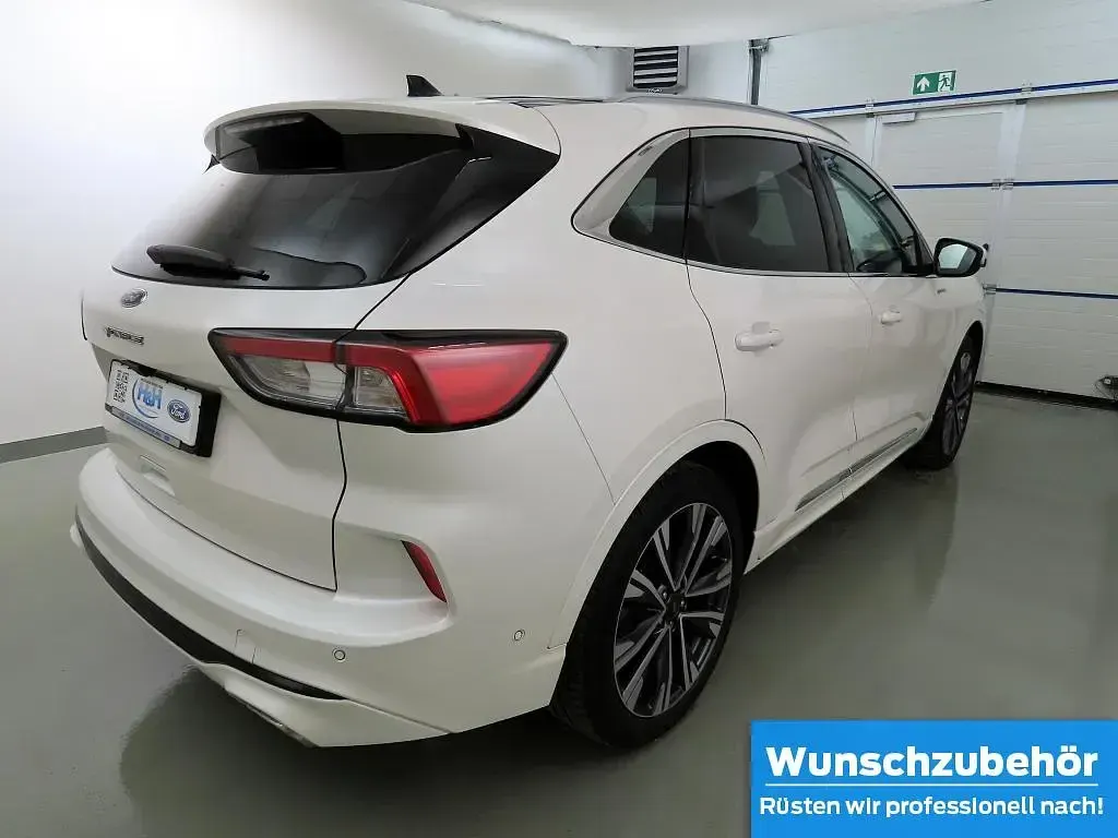 Gebraucht Ford Kuga Vignale 224 PS (164 kW) 2021 Arktisweiß SUV
