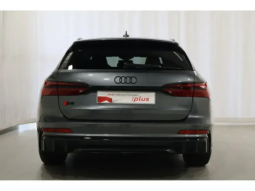 Gebraucht Audi S6 Ambiente 253 PS (186 kW) 2025 Grau Kombi