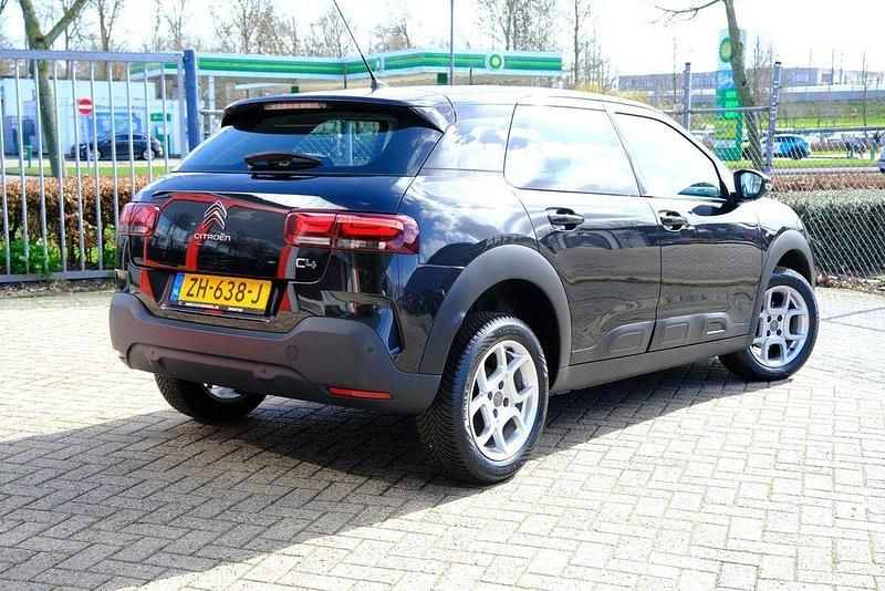 Gebraucht Citroën C4 Business Class 102 PS (75 kW) 2019 Schwarz SUV