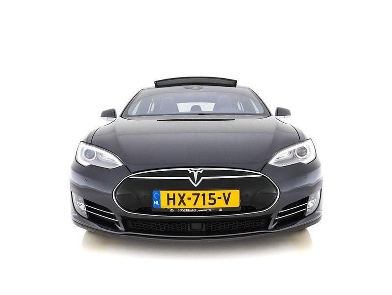 Second-hand Tesla Model S Performance 514 kW (700 CP) 2016 Gri Hatchback