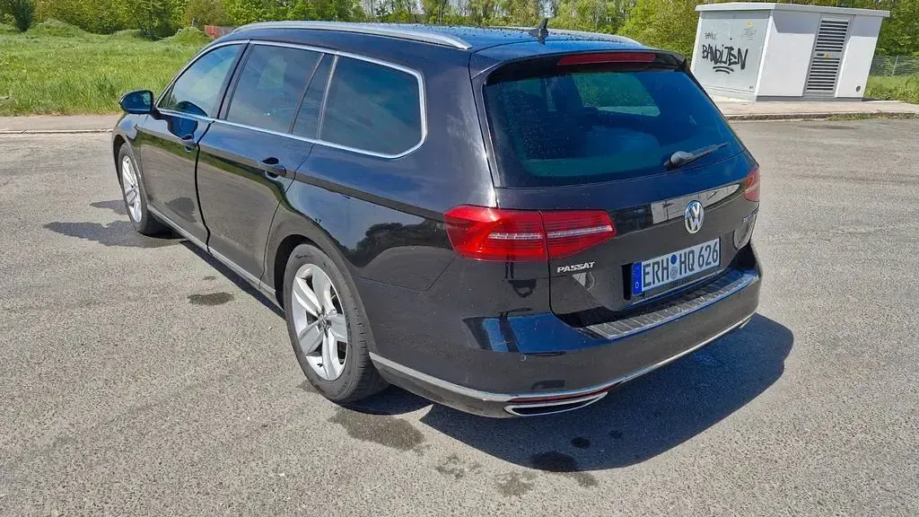 Gebraucht VW Passat 190 PS (139 kW) 2017 Schwarz Kombi