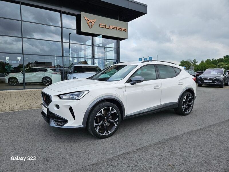 "candy" weiss Gebraucht 2022 Cupra Formentor VZ SUV | 25.490 € (Guter Preis) - Bild 1/4