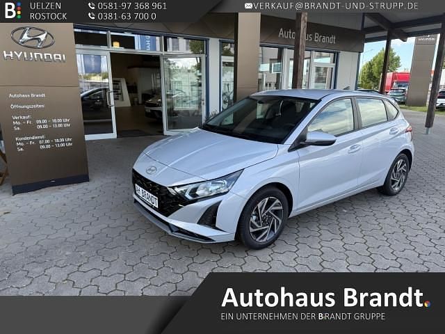 Grau Neu 2025 Hyundai i20 Trend Limousine | 20.490 € (Fairer Preis) - Bild 1/4