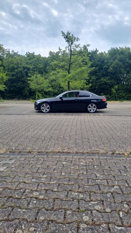 Braun Gebraucht 2007 BMW 335 Performance Coupé | 16.500 € (Fairer Preis) - Bild 1/4