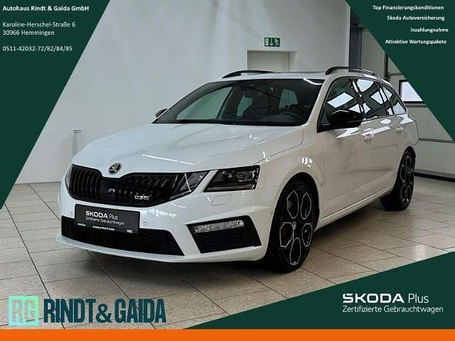 Weiss Gebraucht 2019 Skoda Octavia RS Kombi | 25.999 € (Teuer) - Bild 1/4