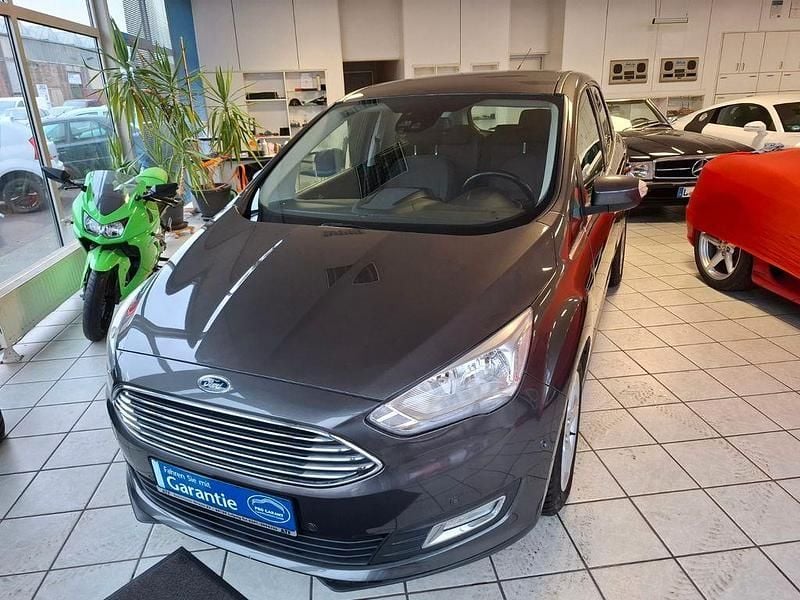 Grau Gebraucht 2017 Ford C-MAX Titanium Van / Kleinbus | 9.390 € (Fairer Preis) - Bild 1/4