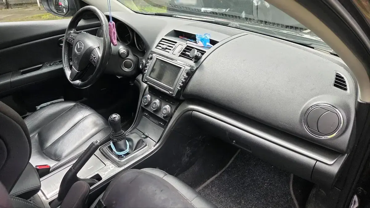 Gebraucht Mazda 6 179 PS (131 kW) 2011 Grau Kombi
