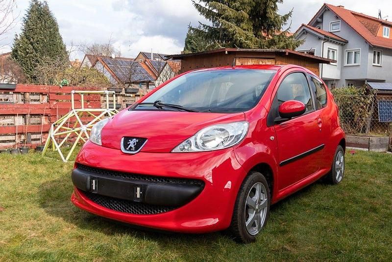 Gebraucht Peugeot 107 68 PS (50 kW) 2008 Rot Kleinwagen