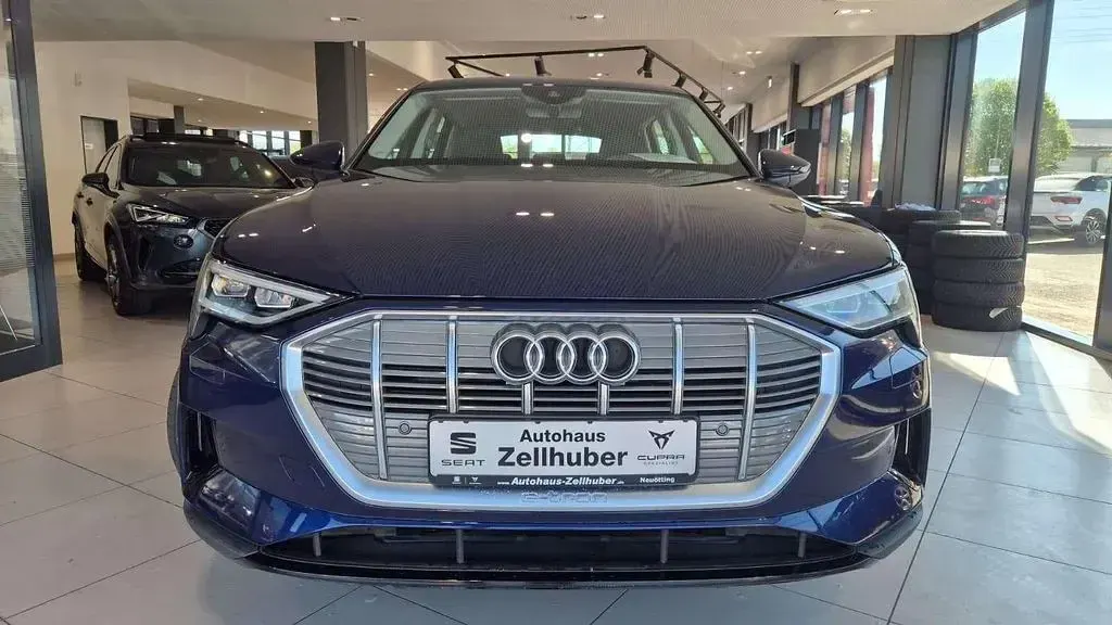 Brugt Audi e-tron 230 kW (313 HK) 2022 Blå SUV