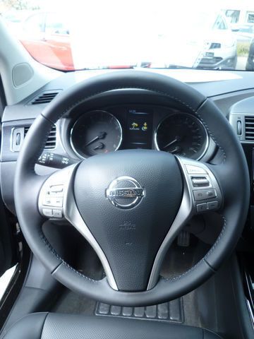 Gebraucht Nissan Pulsar Tekna 116 PS (85 kW) 2016 Grau metallic Limousine