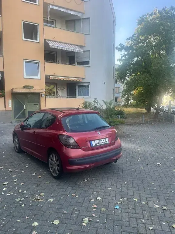 Gebraucht Peugeot 207 Platinum 150 PS (110 kW) 2007 Rot Kleinwagen