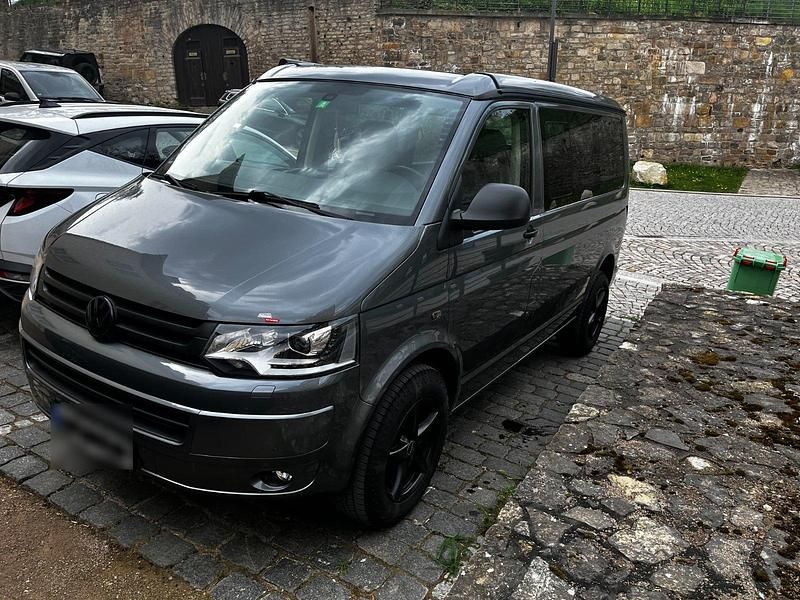 Gebraucht VW California Beach 140 PS (102 kW) 2012 Grau Van