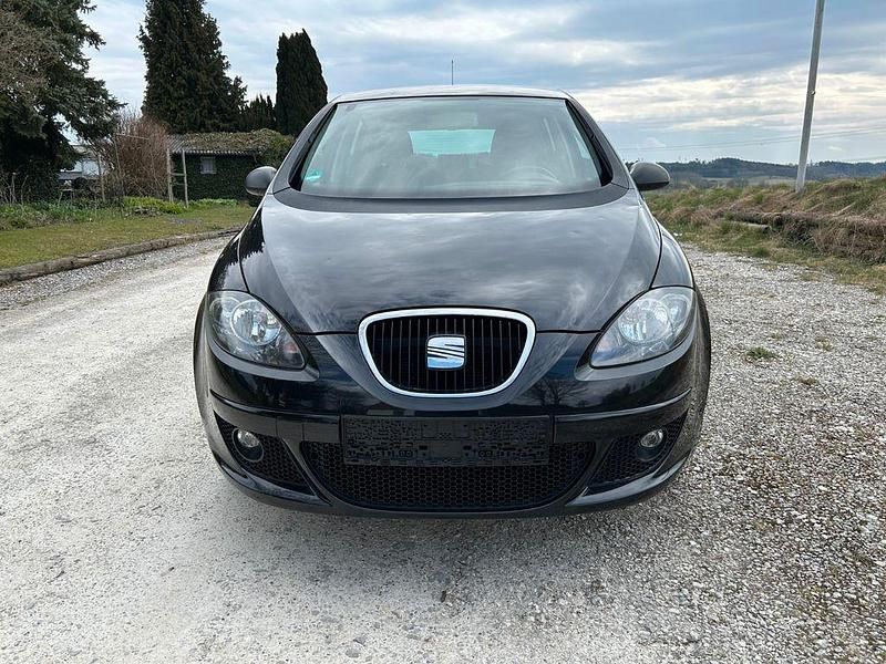 Gebraucht Seat Altea 102 PS (75 kW) 2009 Schwarz Limousine