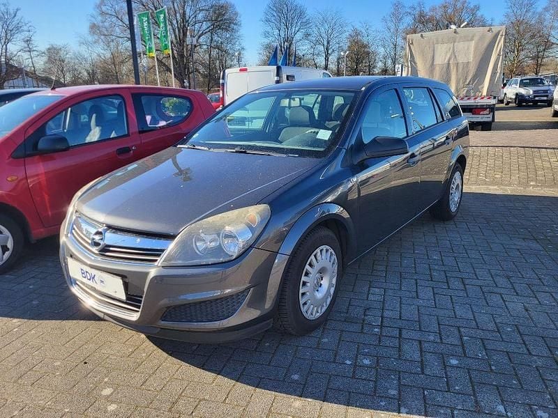 Gebraucht Opel Astra 90 PS (66 kW) 2010 Grau metallic (metallic) Kombi