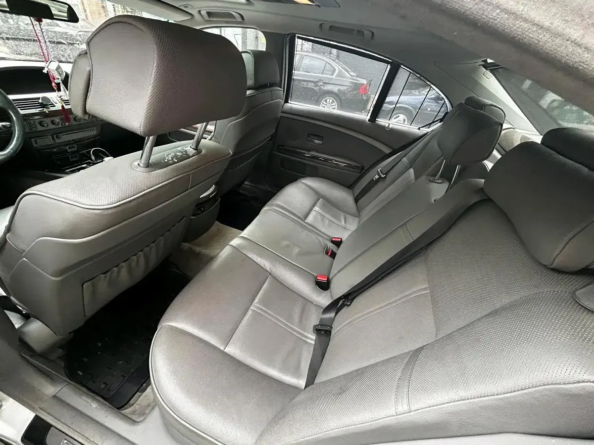 Gebraucht BMW 740 258 PS (189 kW) 2005 Limousine
