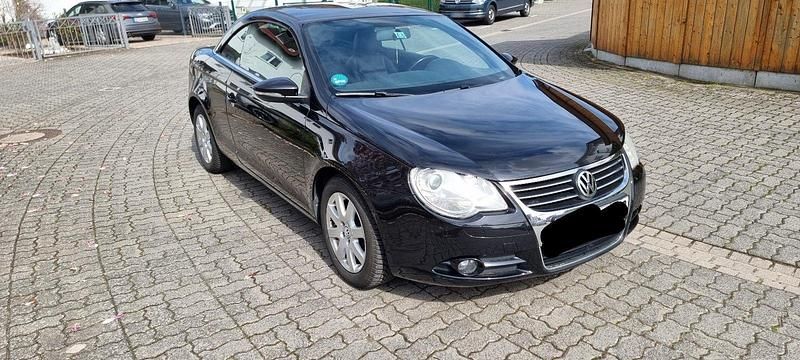 Gebraucht VW Eos 122 PS (89 kW) 2009 Schwarz Cabrio