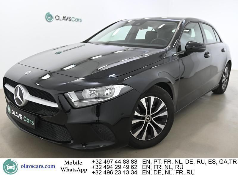 Schwarz Gebraucht 2021 Mercedes A160 Limousine | 16.335 € (Superpreis) - Bild 1/4