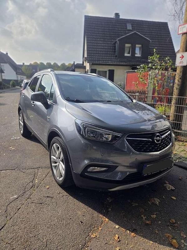 Grau Gebraucht 2018 Opel Mokka X SUV | 13.200 € (Fairer Preis) - Bild 1/4