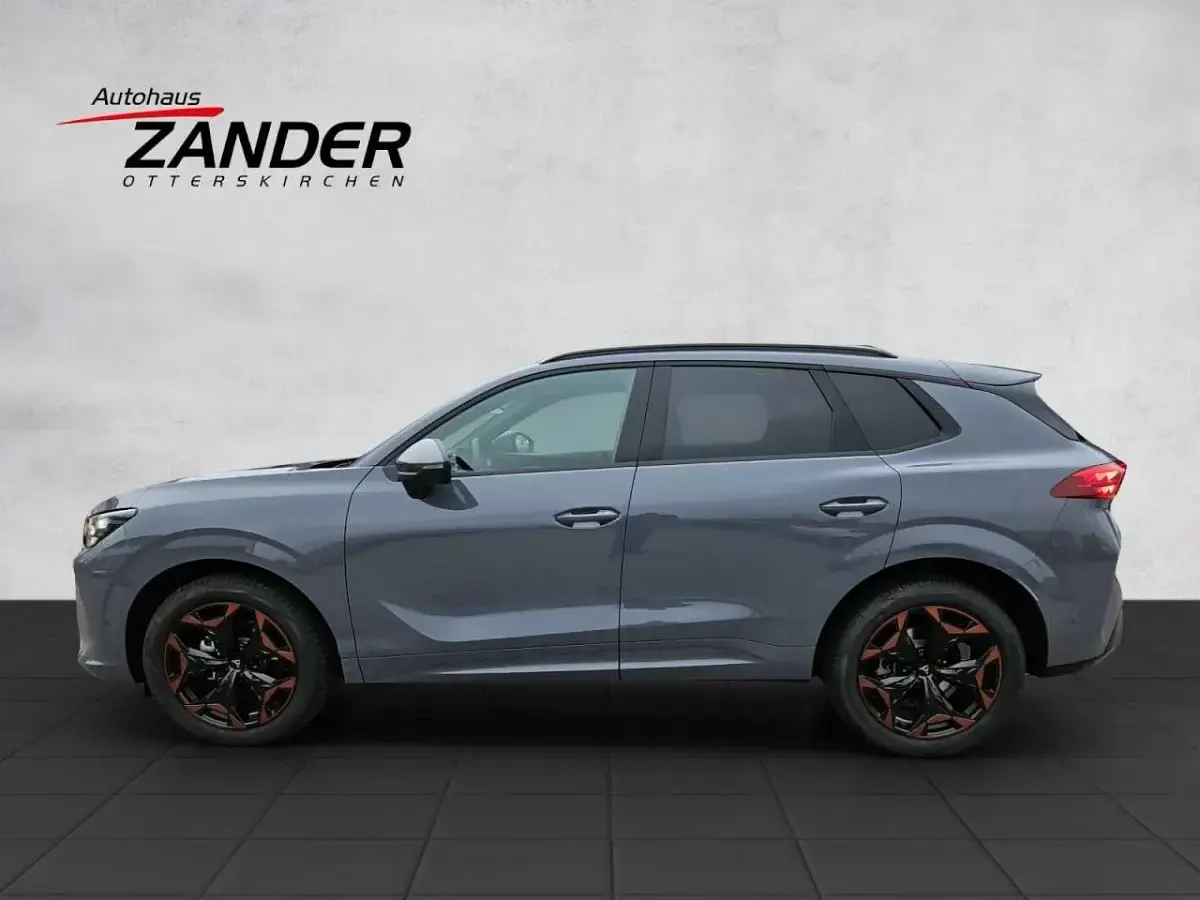 Gebraucht Cupra Terramar 150 PS (110 kW) 2024 Graphengrau SUV