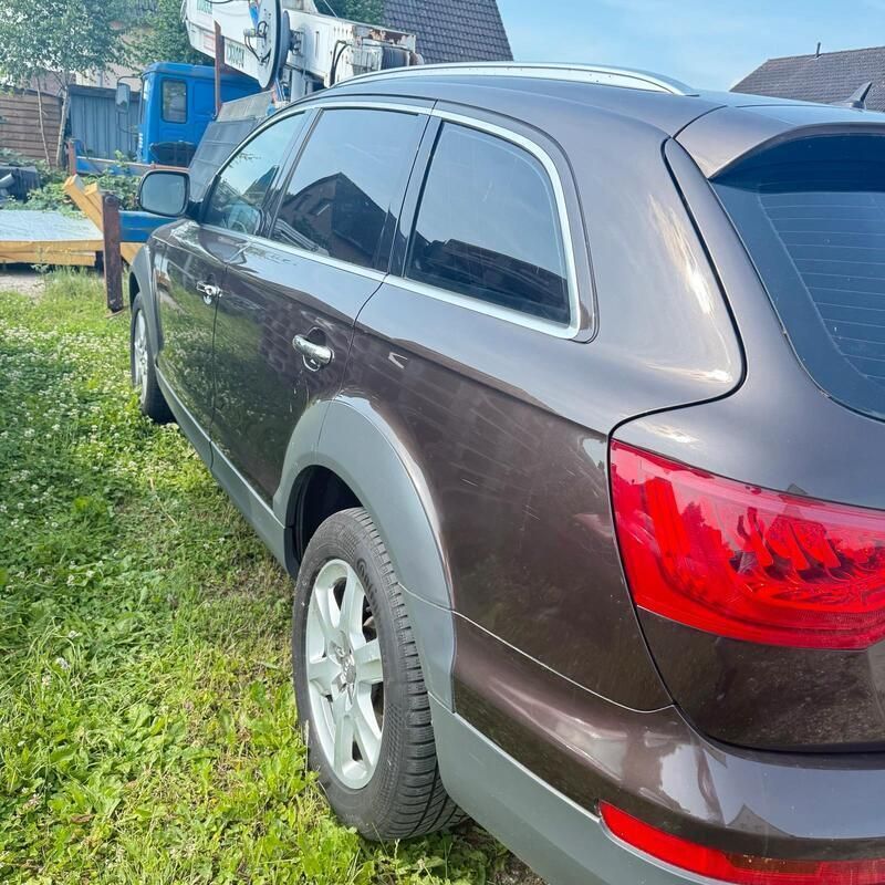 Braun Gebraucht 2010 Audi Q7 SUV | 9.800 € (Fairer Preis) - Bild 1/4