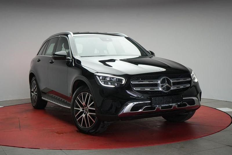 Inval.black Gebraucht 2021 Mercedes GLC400d SUV | 39.390 € (Guter Preis) - Bild 1/4