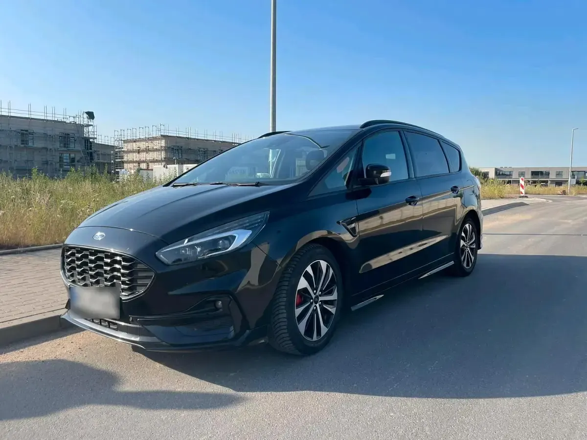 Gebraucht Ford S-MAX ST-Line 150 PS (110 kW) 2020 Schwarz Van / Kleinbus