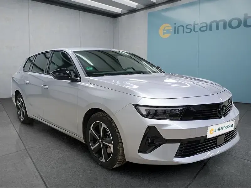 Gebraucht Opel Astra 131 PS (96 kW) 2024 Grau Kleinwagen