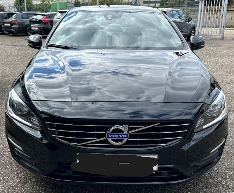 Gebraucht Volvo S60 Summum 150 PS (110 kW) 2017 Schwarz Limousine