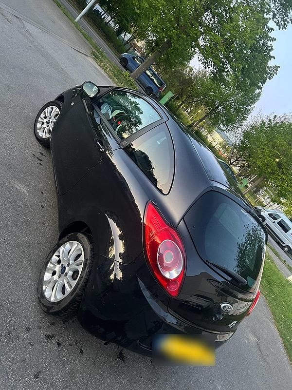 Usata Ford Ka 60 CV (44 kW) 2010 Nero Utilitaria