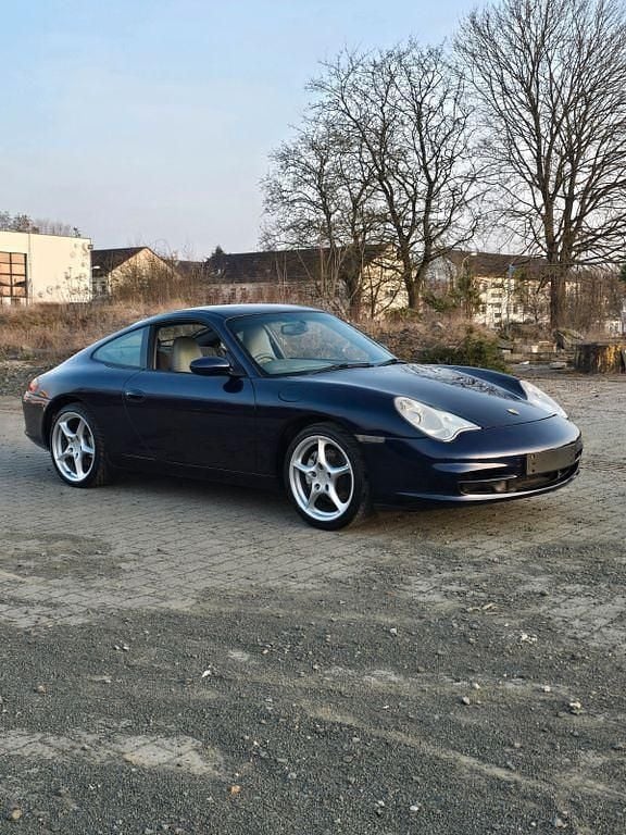 Gebraucht Porsche 996 320 PS (235 kW) 2002 Blau Coupé