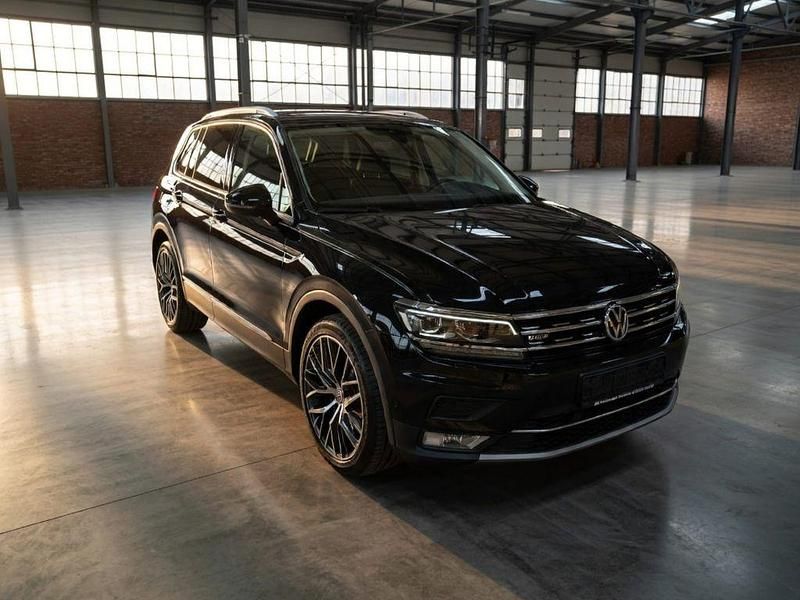 Gebraucht VW Tiguan Highline 190 PS (139 kW) 2017 Schwarz SUV
