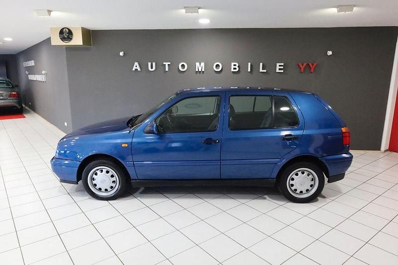 Gebraucht VW Golf III 75 PS (55 kW) 1995 Blau Limousine